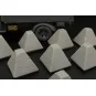 Dragon’s Teeth tank traps, 1/48 - Hauler HLX48367