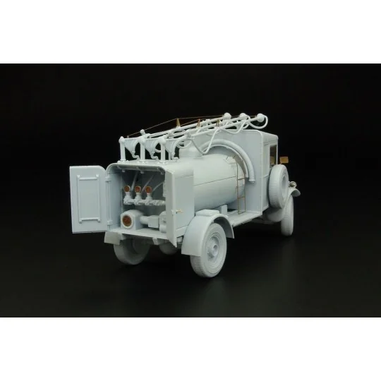 Albion 3-point fueller (AIRFIX), 1/48 - Hauler HLX48364