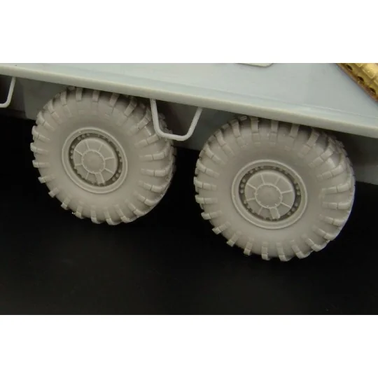 BTR-60 Wheels (Mikromir), 1/48 - Hauler HLX48377