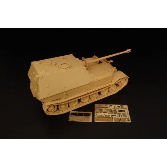 Sd Kfz 184 Elefant BASIC, 1/48 - Hauler HLX48381