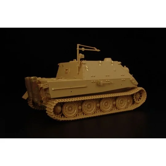 Sturmtiger, 1/48 - Hauler HLX48384