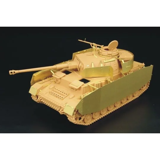 Pz IV ausf J, 1/48 - Hauler SPH48007