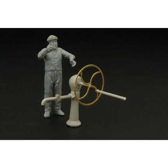 Industrial style water pump, 1/48 - Hauler HLF48016