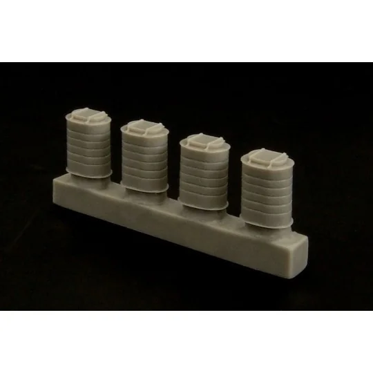 Soviet thermos cans, 1/48 - Hauler HLF48020