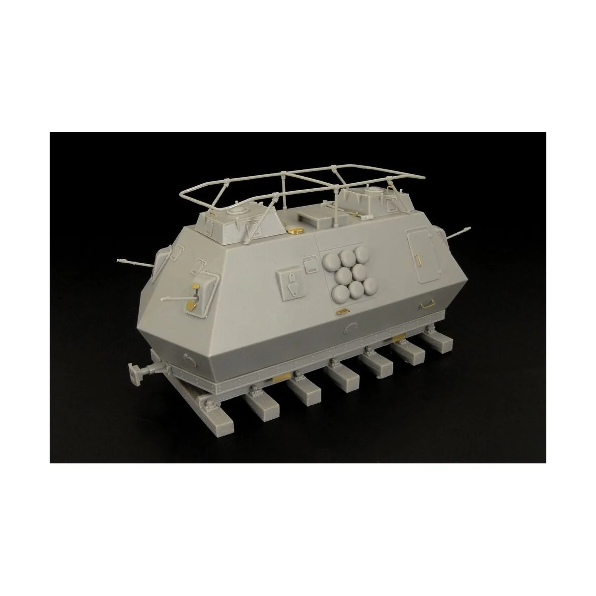 Steyr K2670 Leichter Panzertriebwagen, 1/48 - Hauler HLS48013