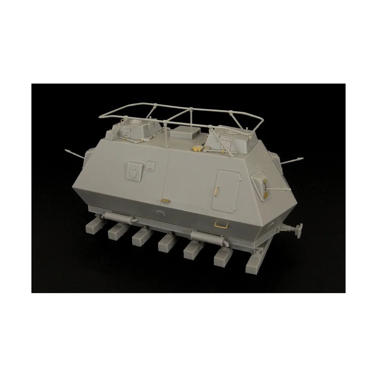 Steyr K2670 Leichter Panzertriebwagen, 1/48 - Hauler HLS48013