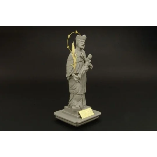 statue of St John, 1/35 - Hauler HLC35005