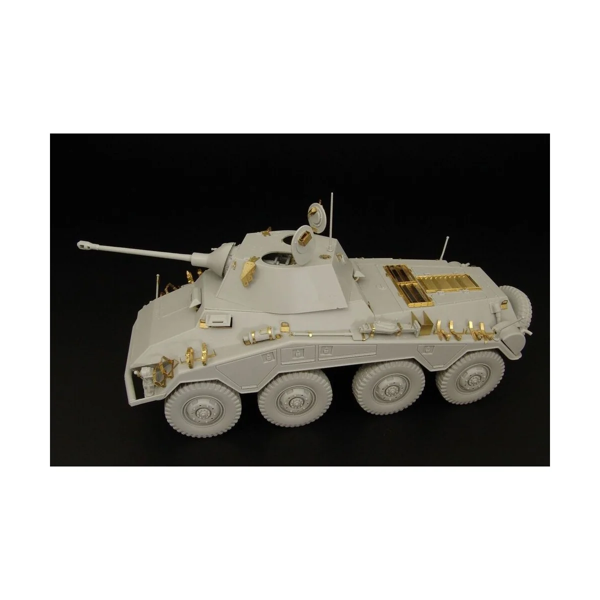 Sd Kfz 234-2 Puma, 1/35 - Hauler HLU35039