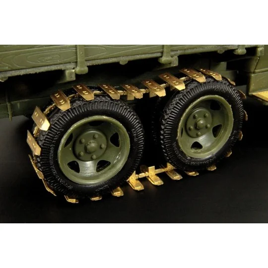 TRACK for GAZ AAA-BA-10, 1/35 - Hauler HLU35045