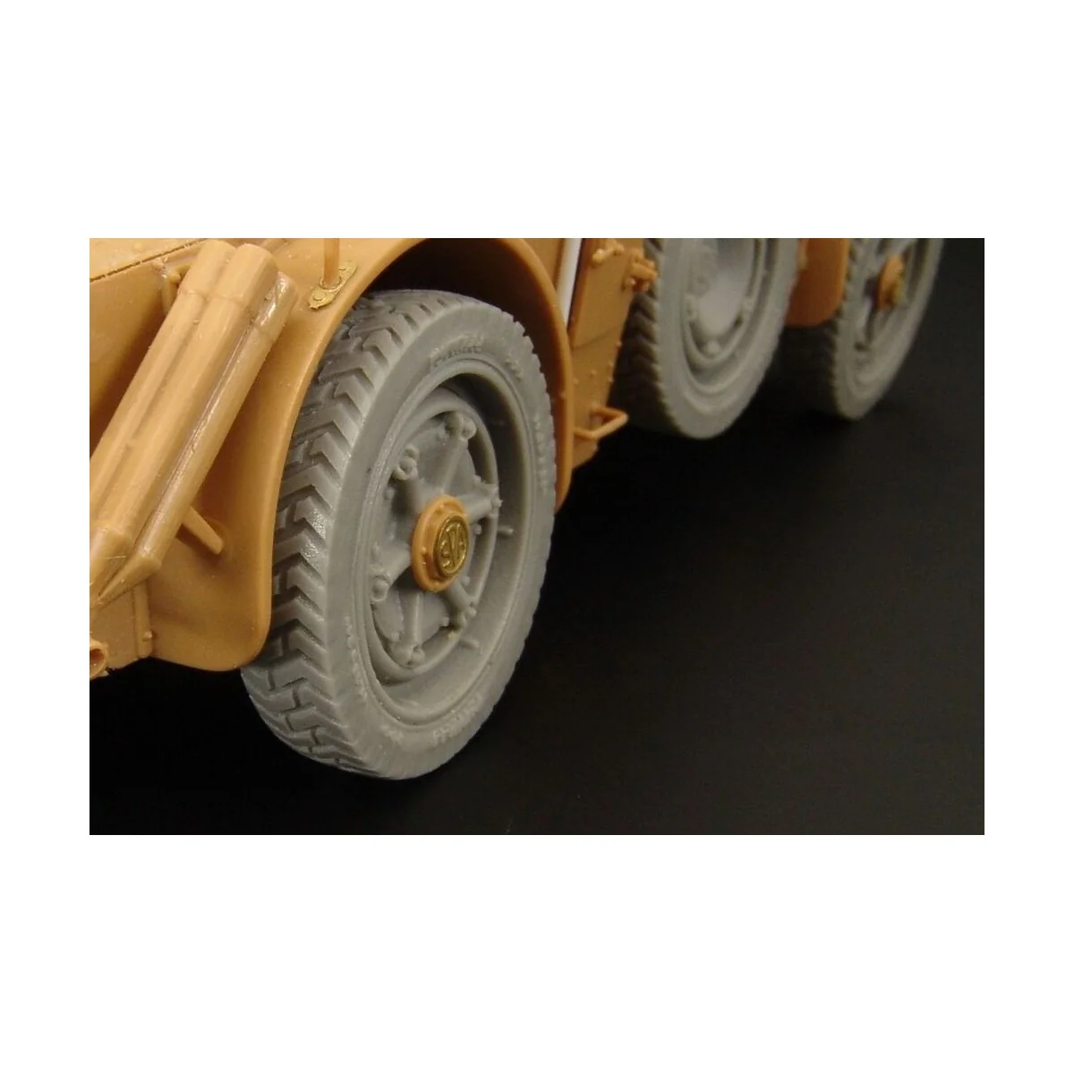 Wheels for Autoblinda AB-41-43, 1/35 - Hauler HLU35046