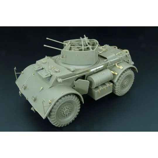 T17E2 AA Staghound, 1/35 - Hauler HLU35052