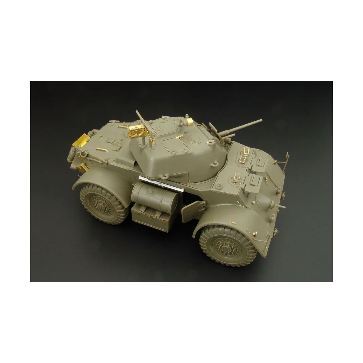 T17E1 Staghound Mk I, 1/35 - Hauler HLU35054