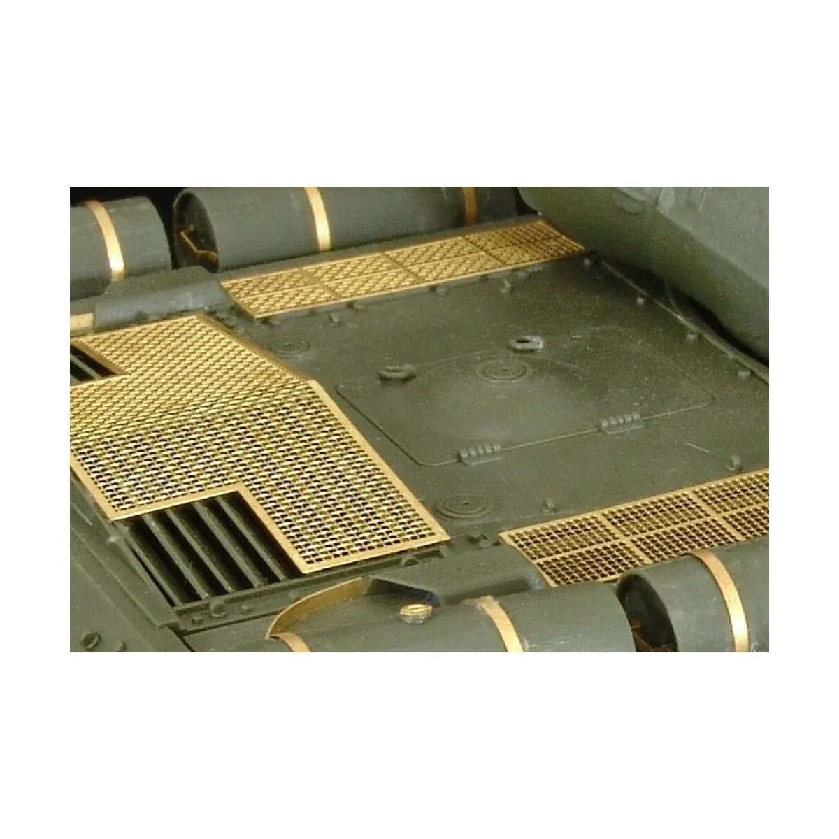 IS-2 grills, 1/35 - Hauler HLU35059