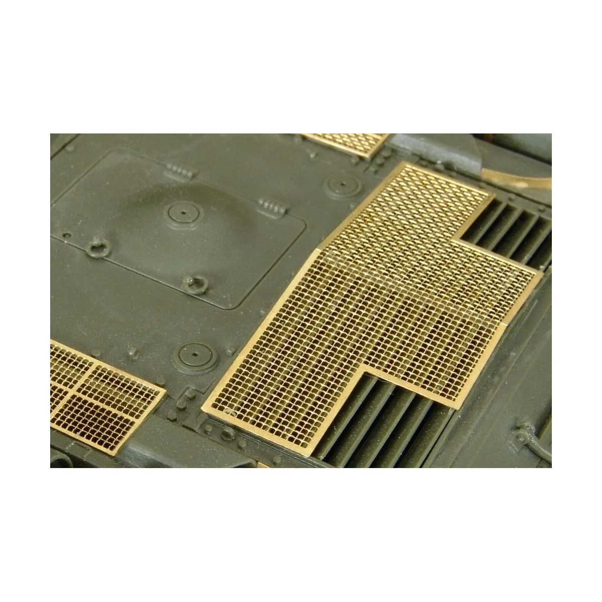 IS-2 grills, 1/35 - Hauler HLU35059