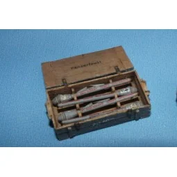 Panzerfaust with box 2sets, 1/35 - Hauler HLU35075 2