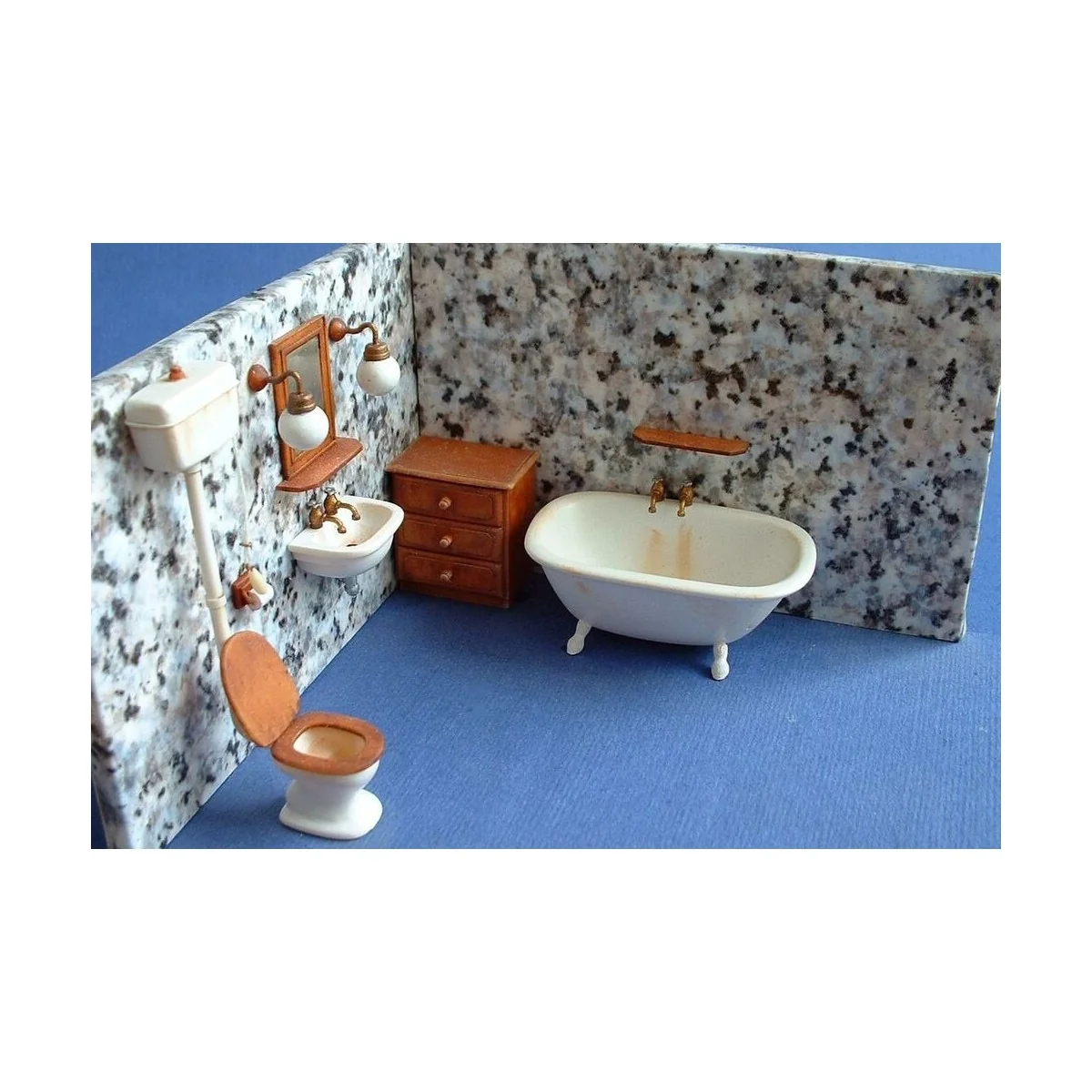 Bathroom, 1/35 - Hauler HLU35077