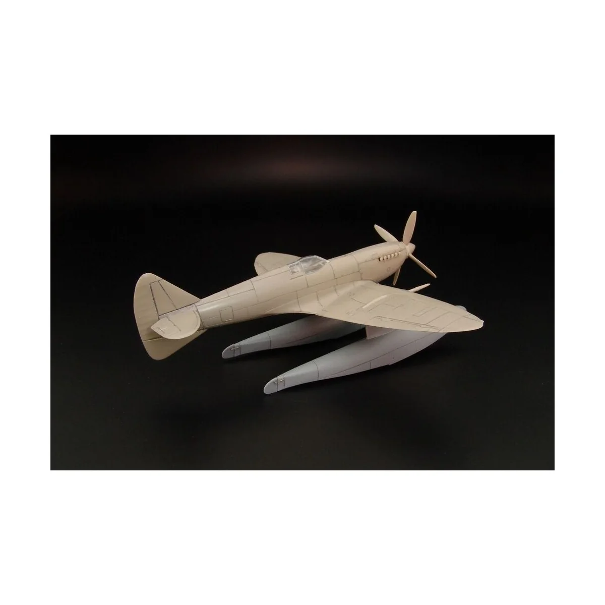Spitfire Mk IX Floatplane, 1/72 - Brengun BRP72019