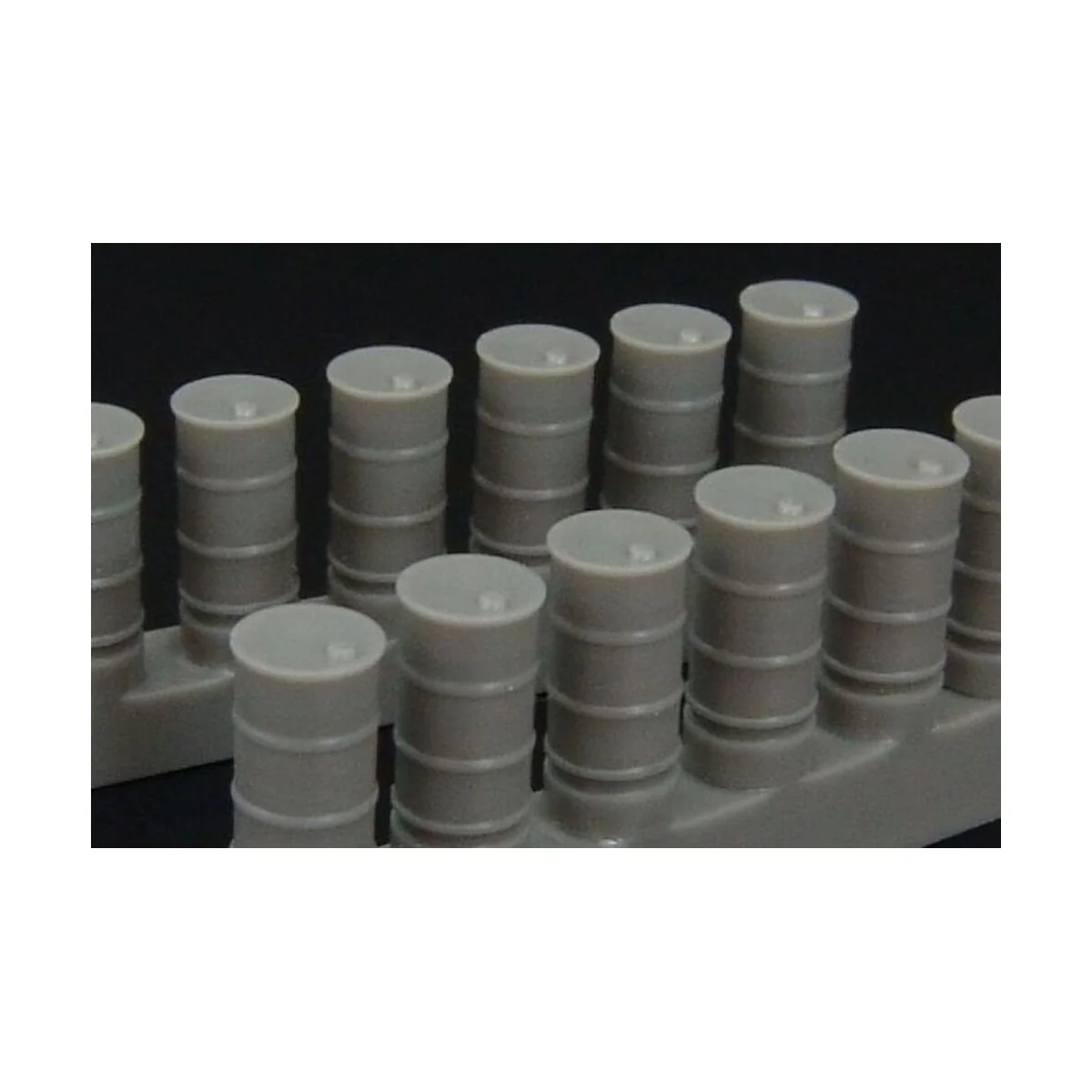 Fuel barrels, 1/144 - Brengun BRL144012