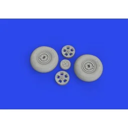 Spitfire Mk.IX wheels 5spoke 1/24 AIRFIX, 1/24 - Eduard Accessories...