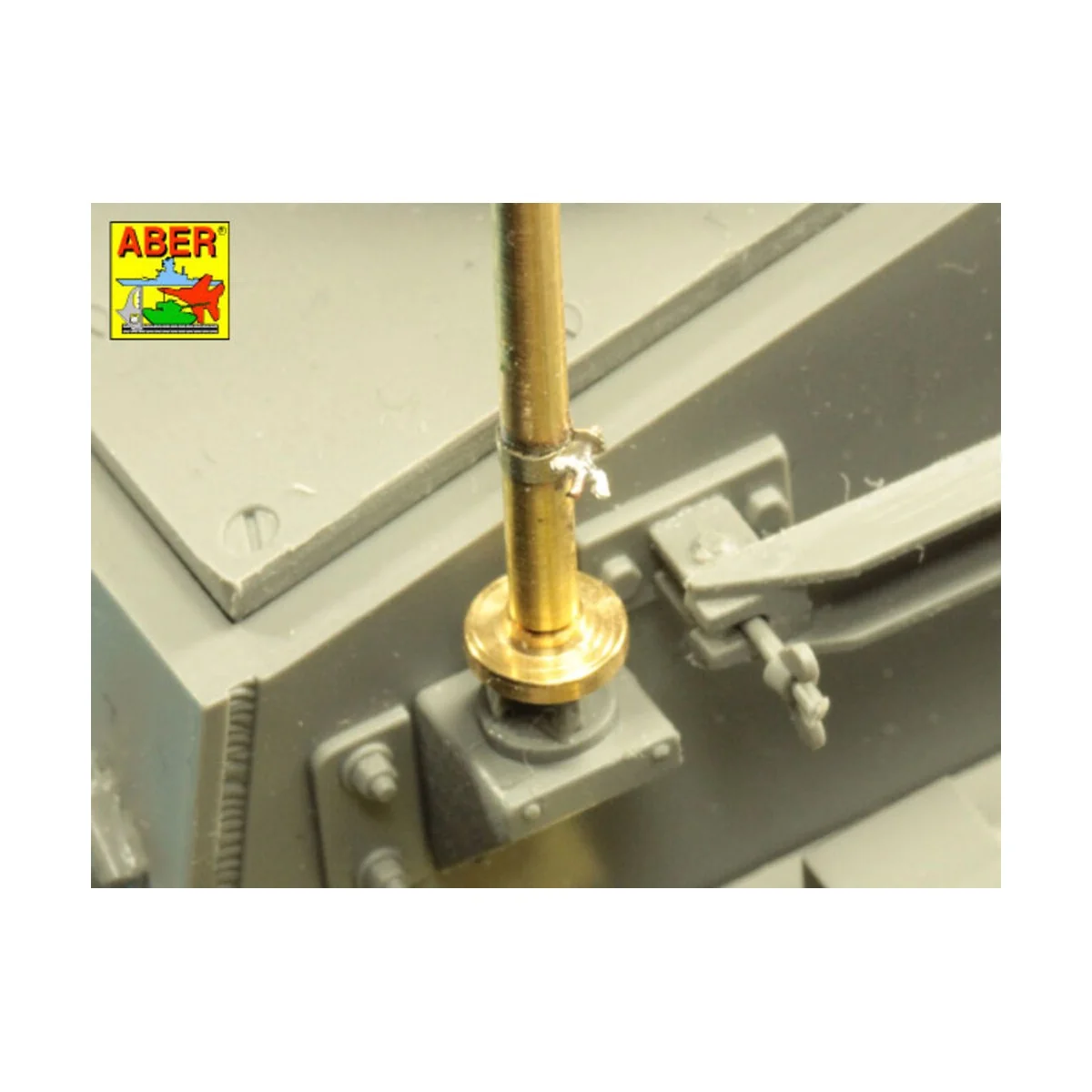 German 2m antena, 1/16 - Aber Models 16032