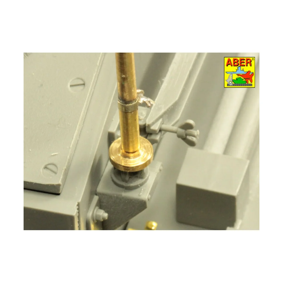 German 2m antena, 1/16 - Aber Models 16032