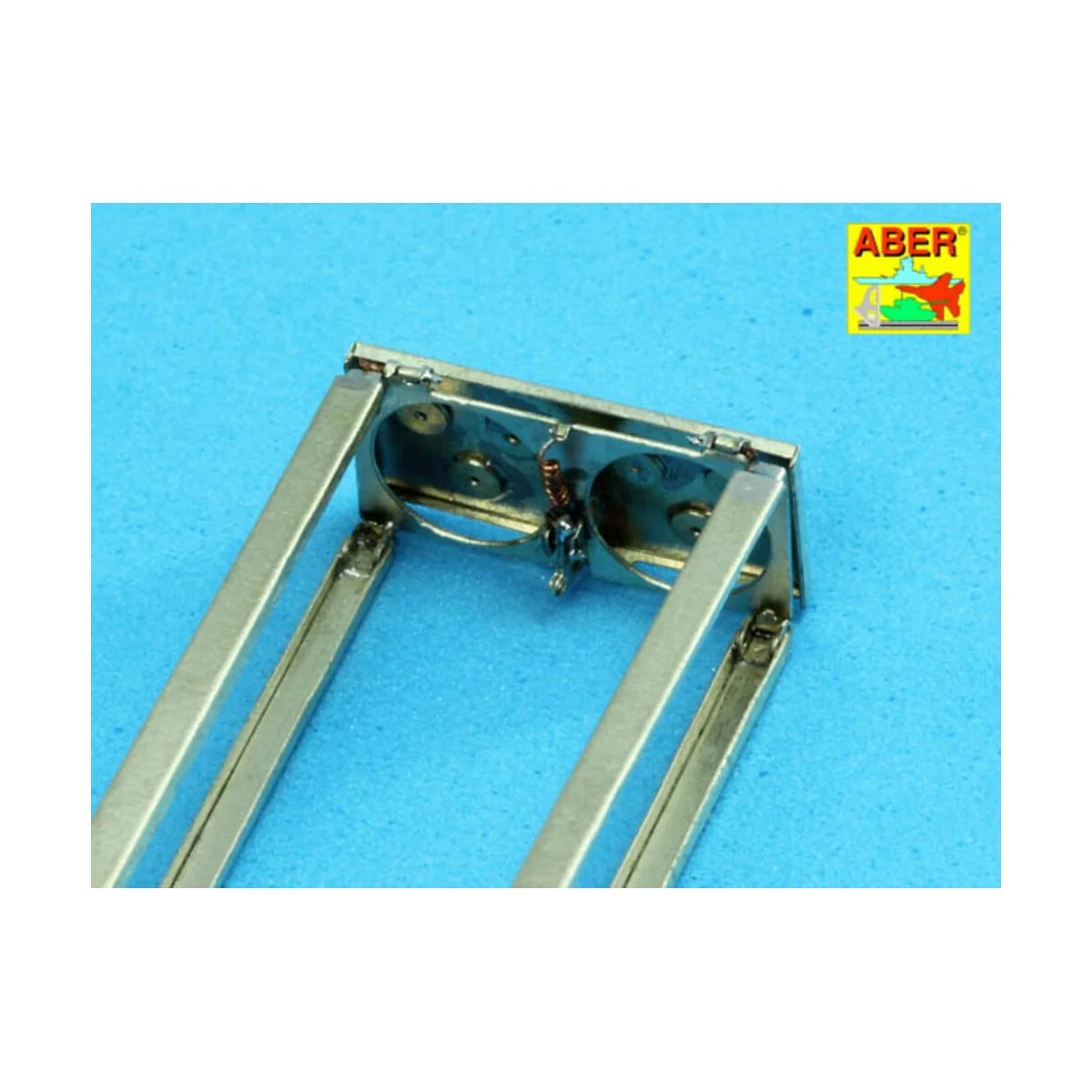 Ammo stowage rack type A for long rounds, 1/16 - Aber Models 16 075A