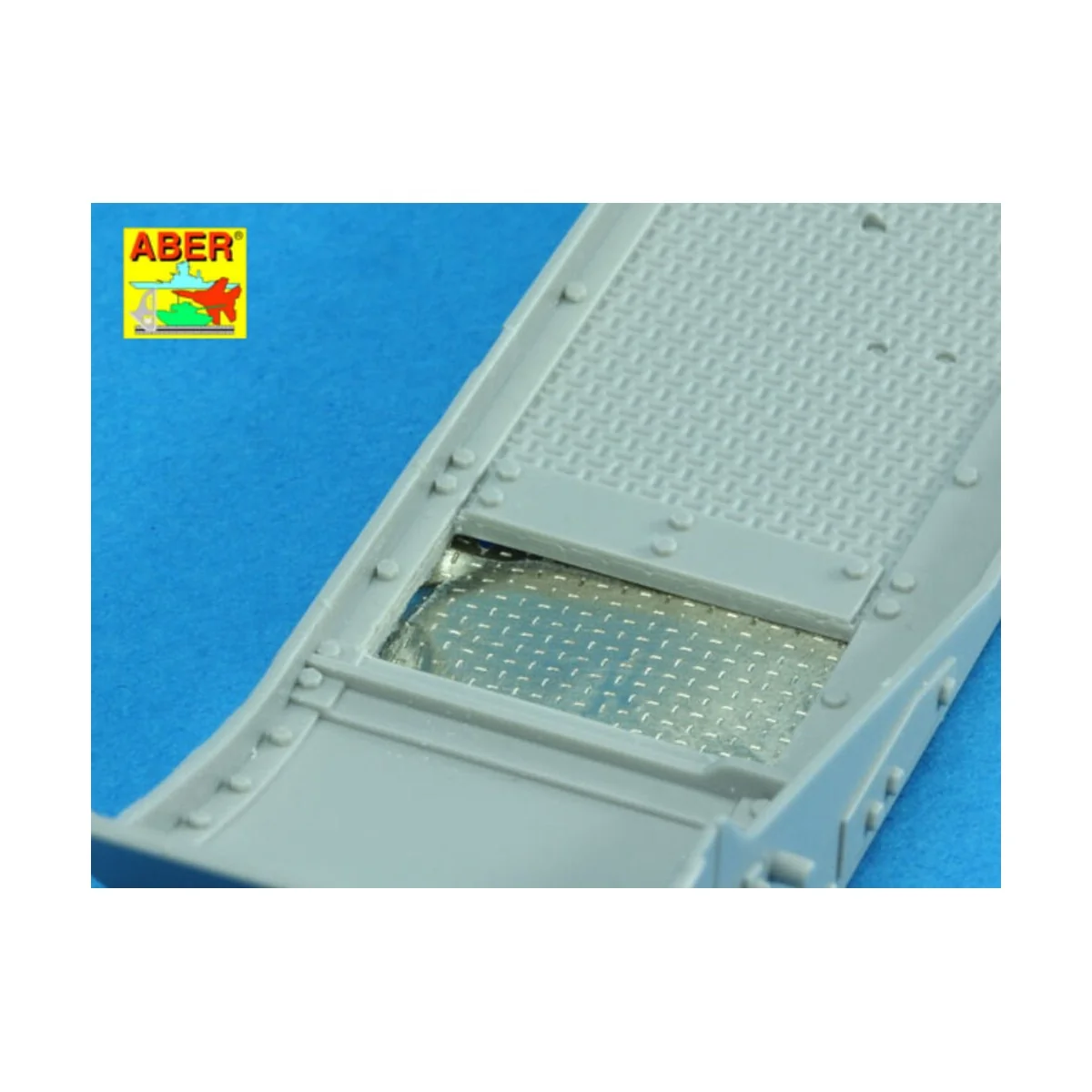 WWII German pattern treadplate, 1/16 - Aber Models 16099