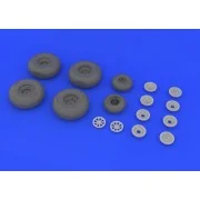 B-29 wheels for Revell, 1/48 - Eduard Accessories 648132 B-29 wheels for Revell, 1/48 - Eduard Accessories 648132