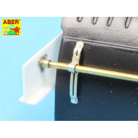 Track fender holders, 1/24 - Aber Models 24037