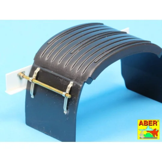 Track fender holders, 1/24 - Aber Models 24037