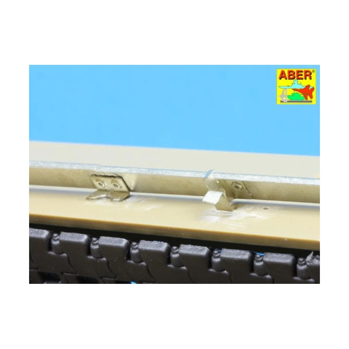 Fenders for Panther G, 1/25 - Aber Models 25010
