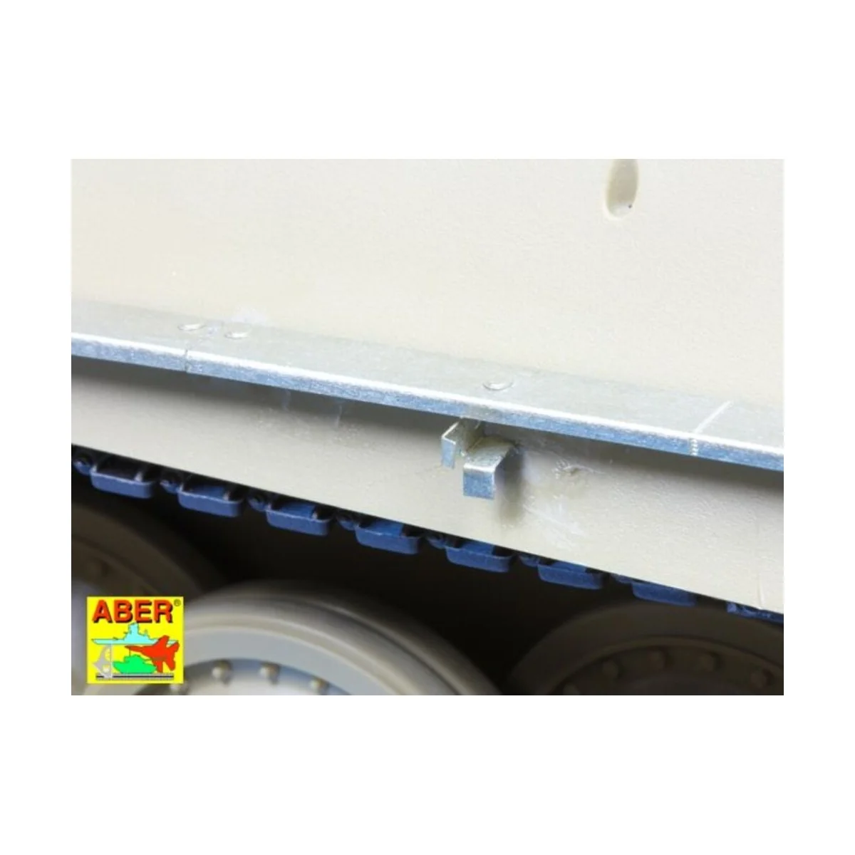 Fenders for Panther G, 1/25 - Aber Models 25010
