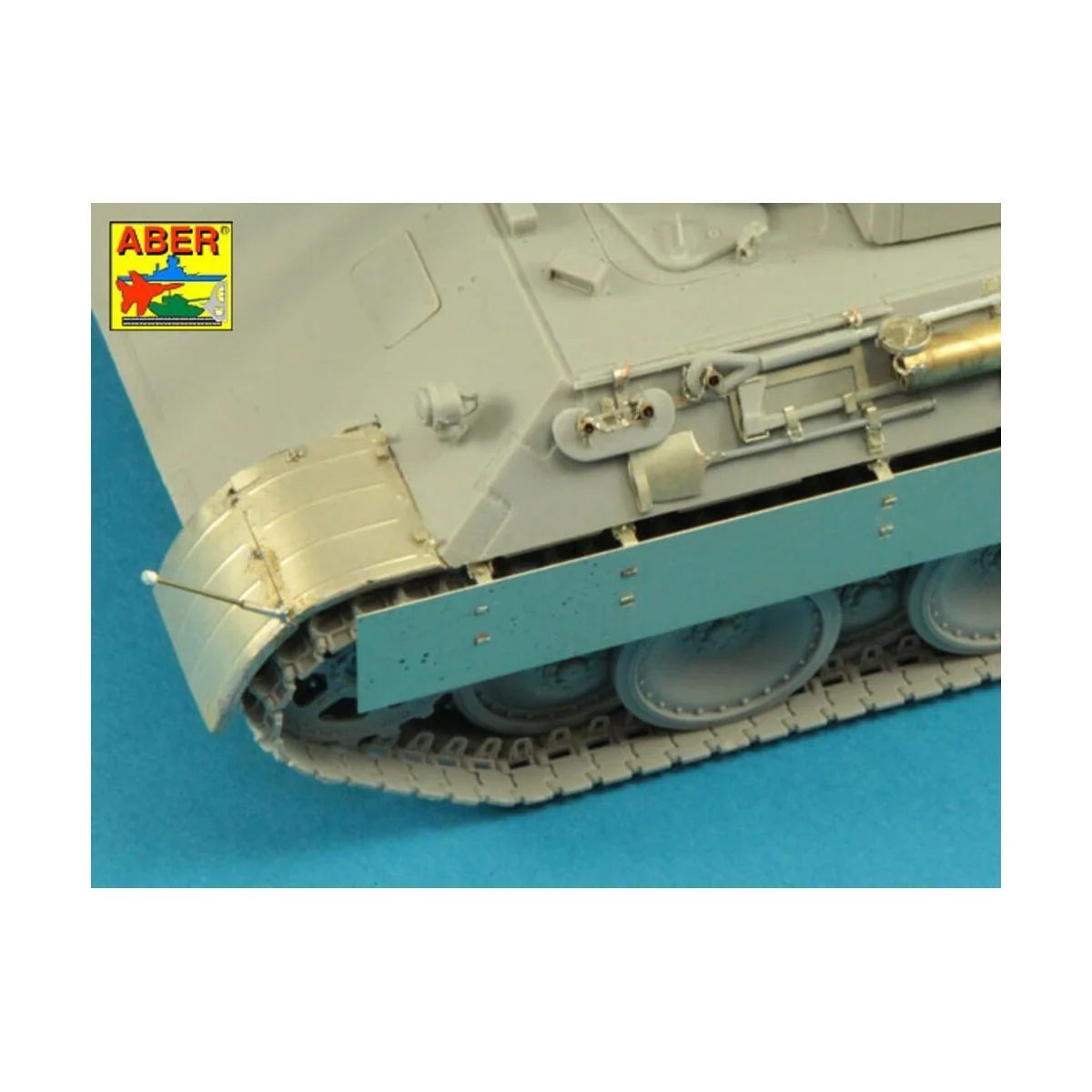 Pz.Kpfw. V Ausf.D & A ( i.Kfz.171) Panther (Takom), 1/35 - Aber Mod...