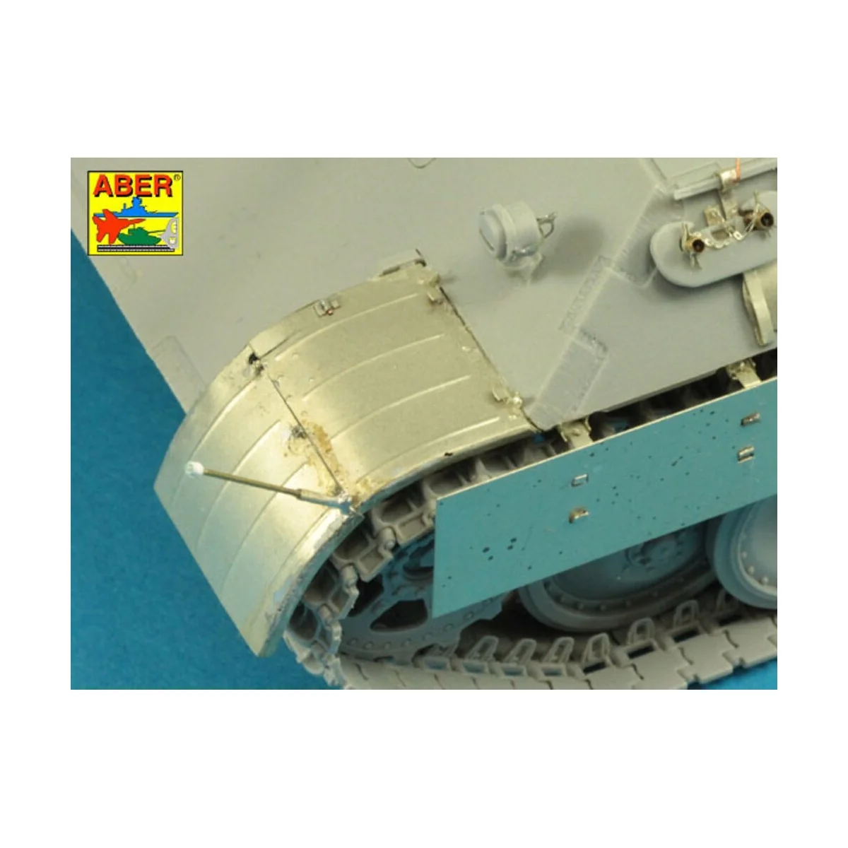Pz.Kpfw. V Ausf.D & A ( i.Kfz.171) Panther (Takom), 1/35 - Aber Mod...