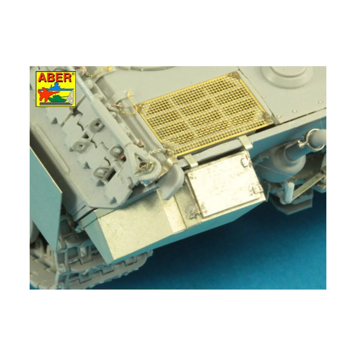 Pz.Kpfw. V Ausf.D & A ( i.Kfz.171) Panther (Takom), 1/35 - Aber Mod...
