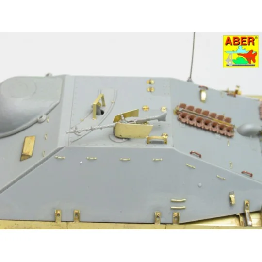 Sd.Kfz. 138/2 ''Hetzer''-early, middle version, 1/35 - Aber Models ...