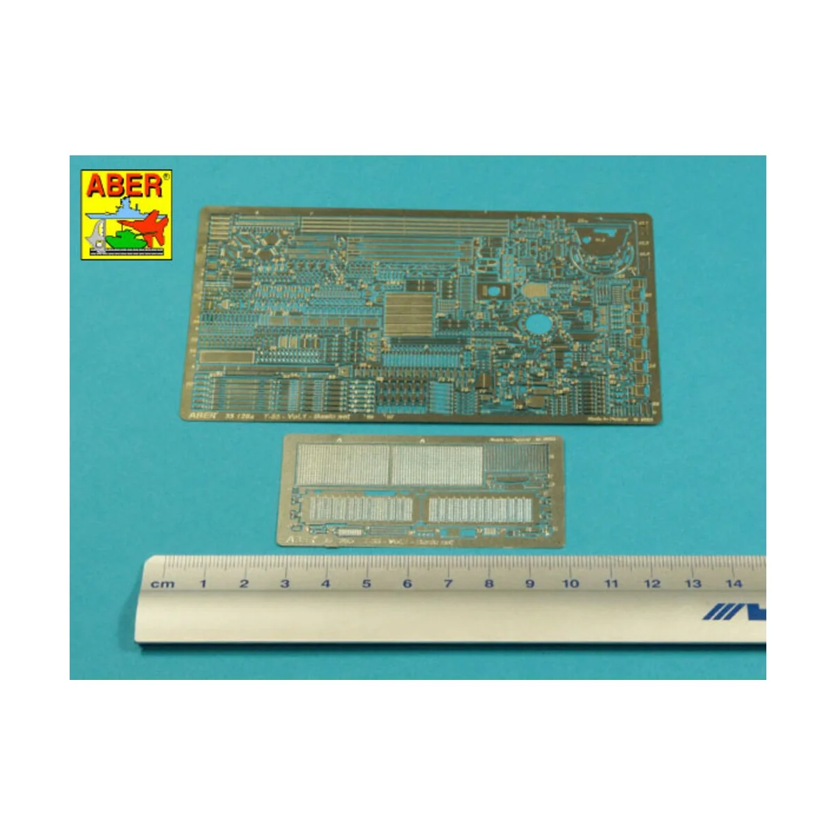 Russian Medium Tank T-55A vol.1 - basic set, 1/35 - Aber Models 35128