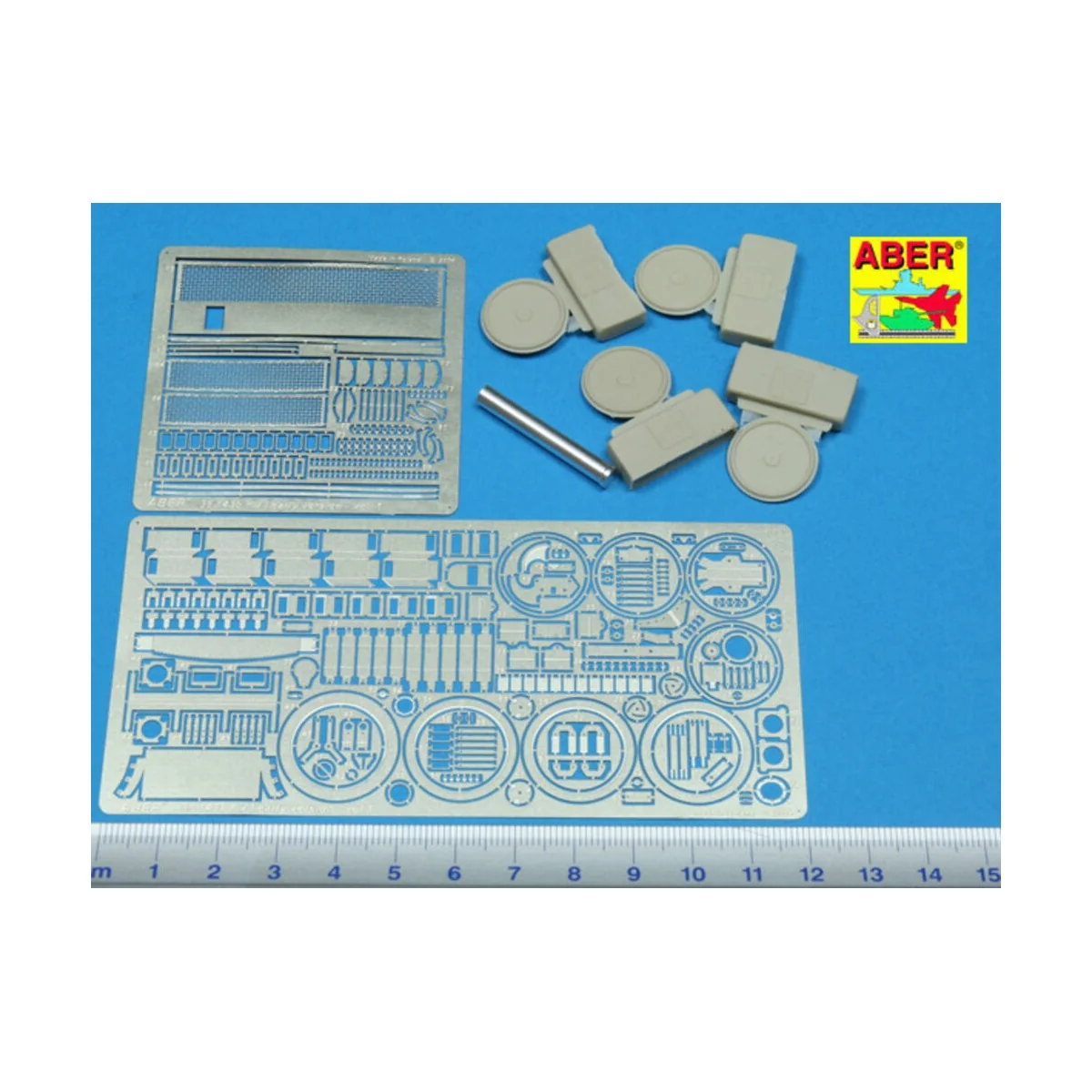 Russian Heavy Tank KV-I, Vol.1- basic set, 1/35 - Aber Models 35143