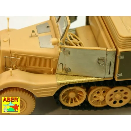 German Nebelkraftwagen Sd.Kfz11/4 vol.1-basic set, 1/35 - Aber Mode...