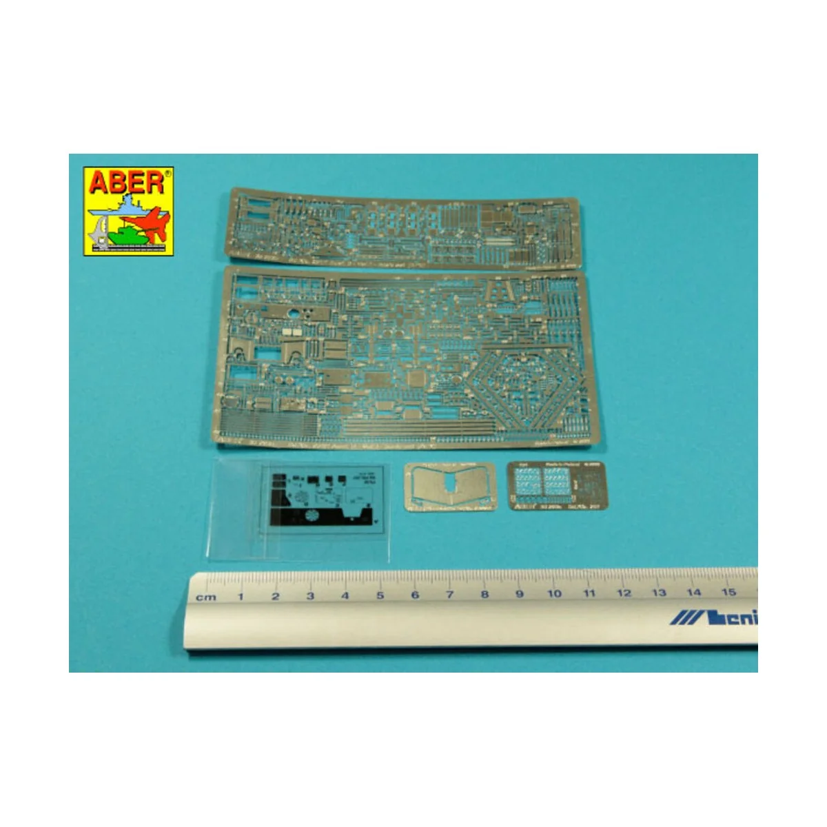 Sd.Kfz.251/1, Ausf.D - vol.1 - basic set, 1/35 - Aber Models 35203