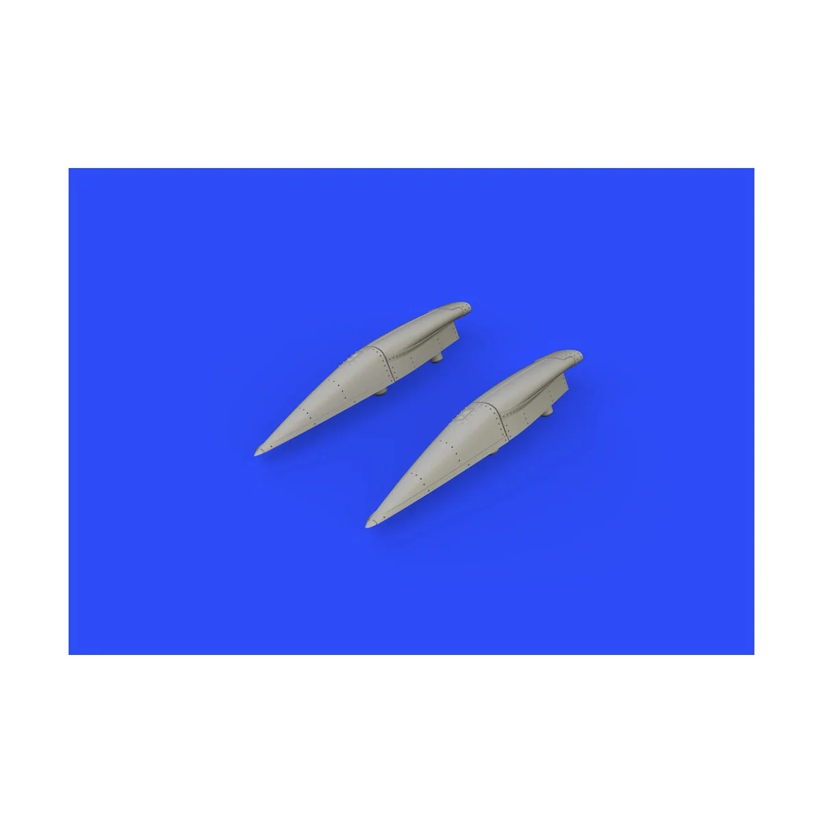 Crusader air intakes for Hasegawa - Eduard Accessories 648301