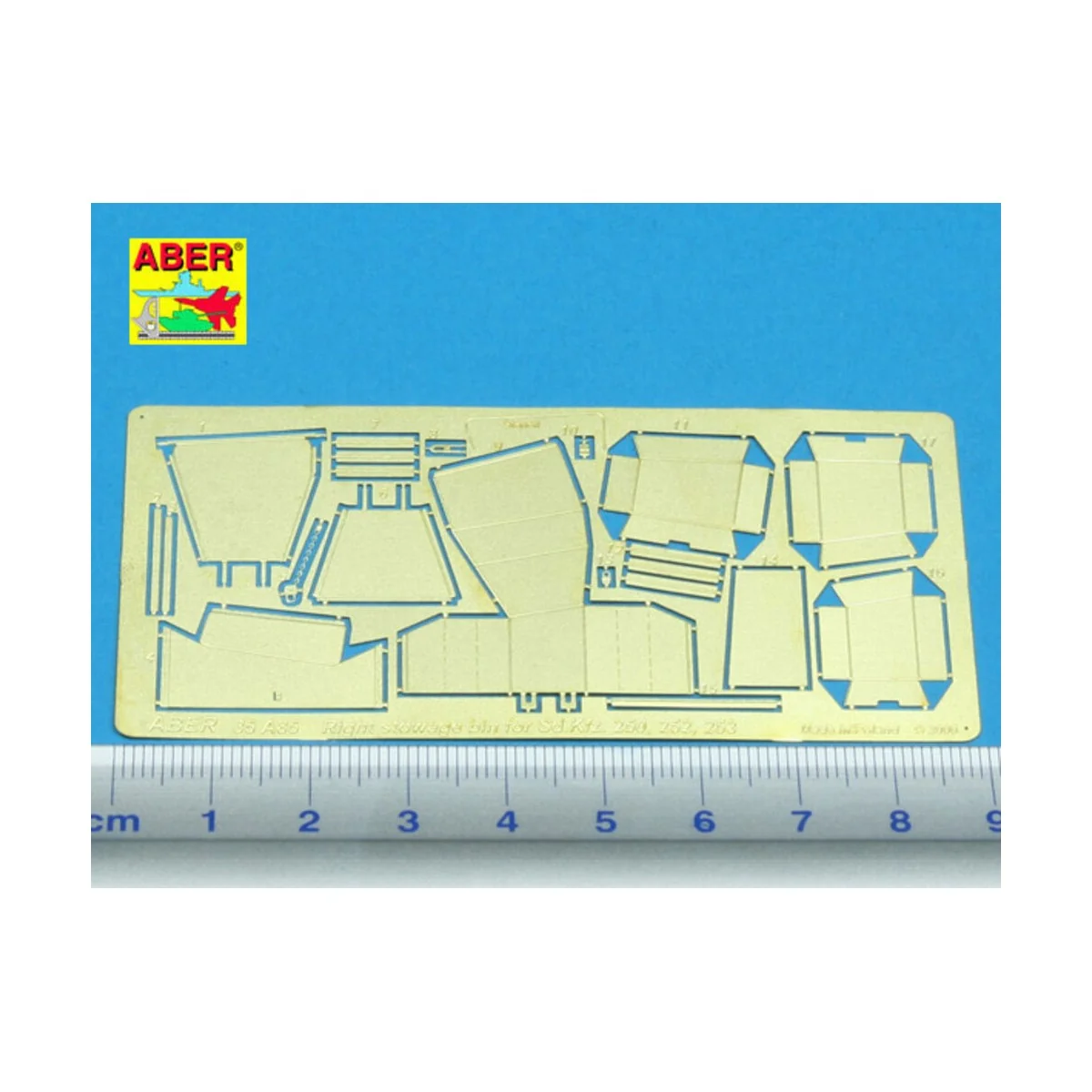 Right stowage bins for SdKfz 250, 252, 253, 1/35 - Aber Models 35 A085