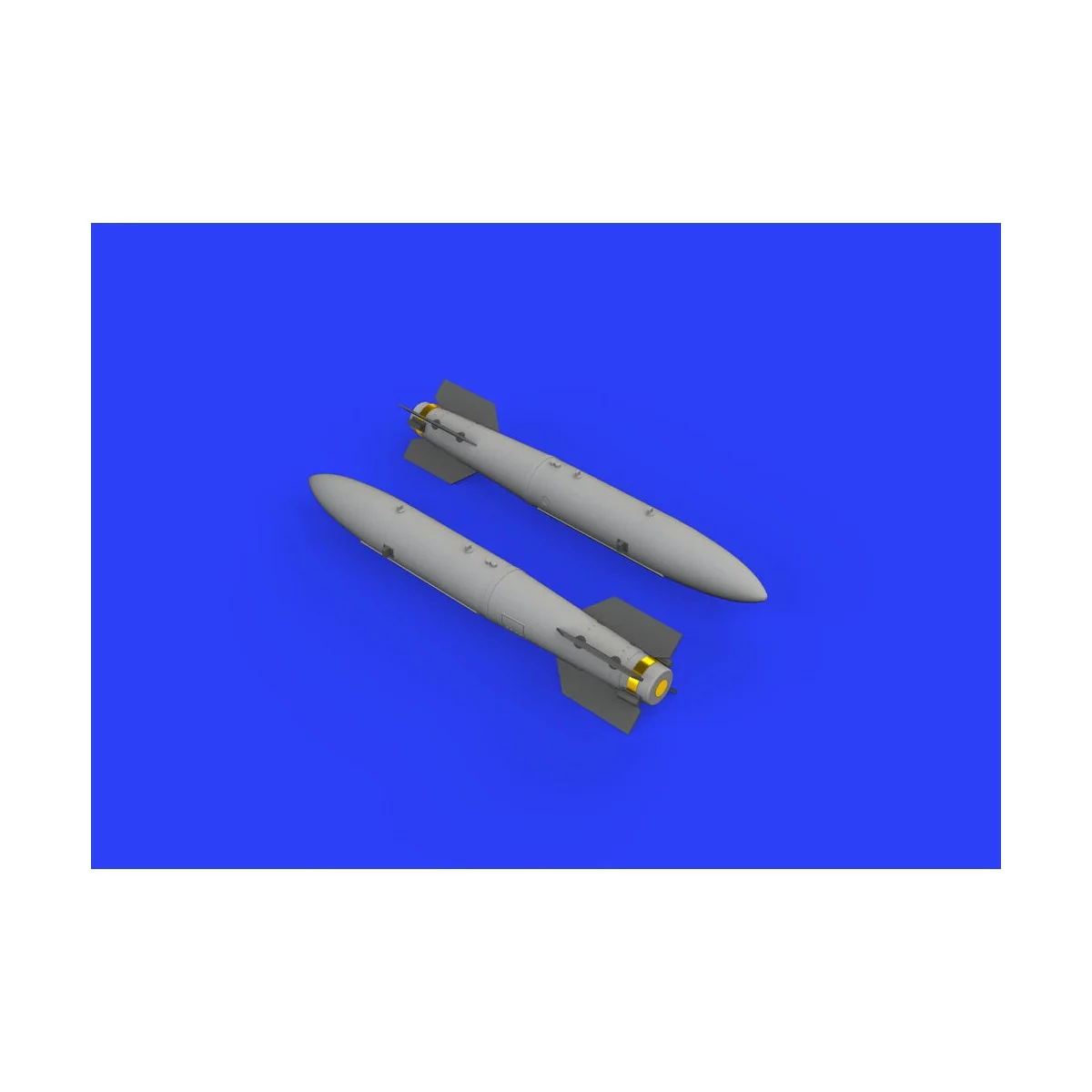 B43-0 Nuclear Weapon w/SC43-4/-7 tail assembly - Eduard Accessories...