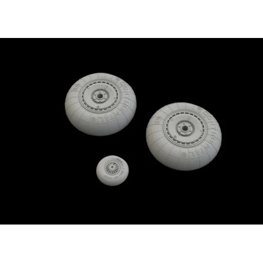 He 111 wheels late for ICM - Eduard Accessories 648543