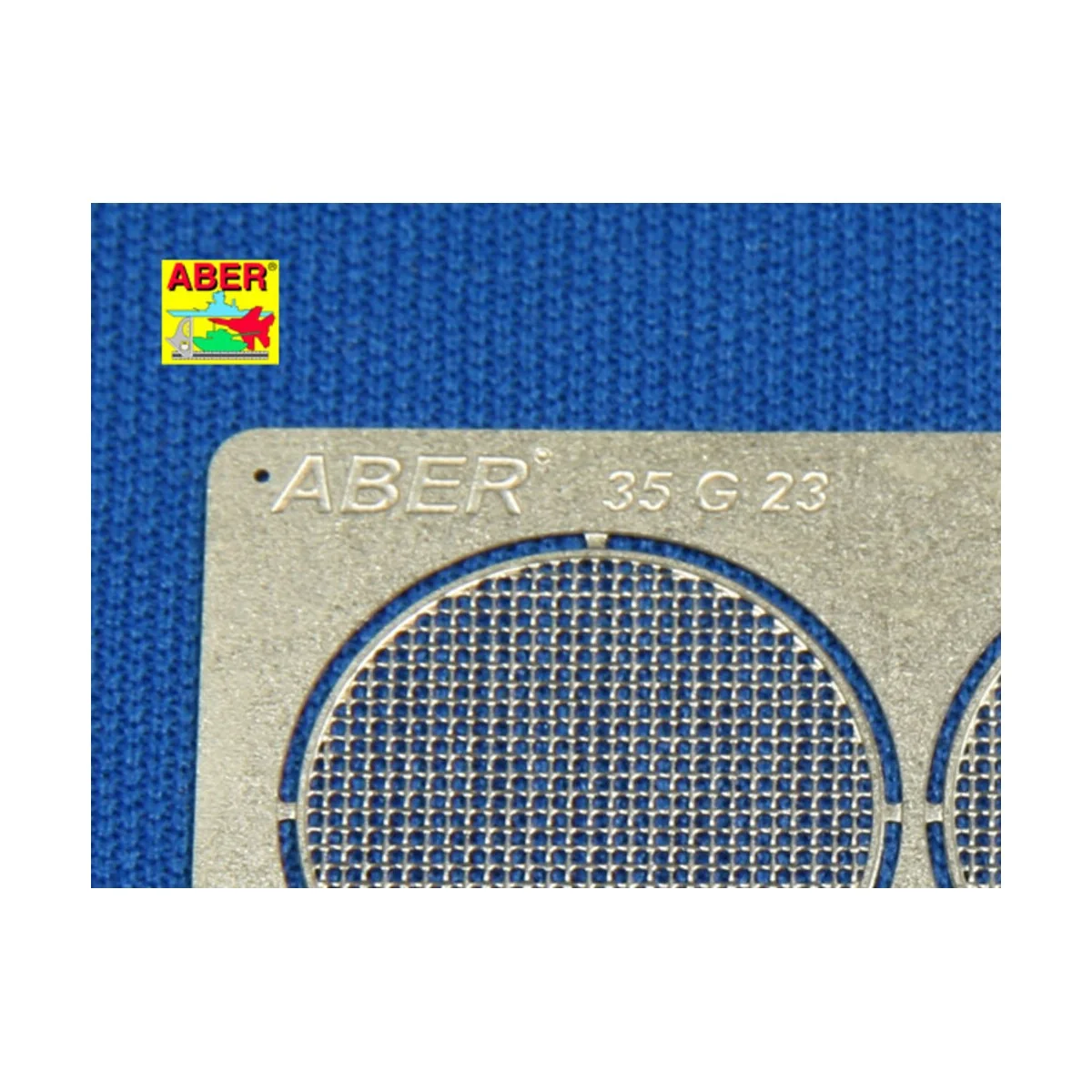 Grilles for German Geschützwagen Tiger für17 cm Kanone, 1/35 - Aber...