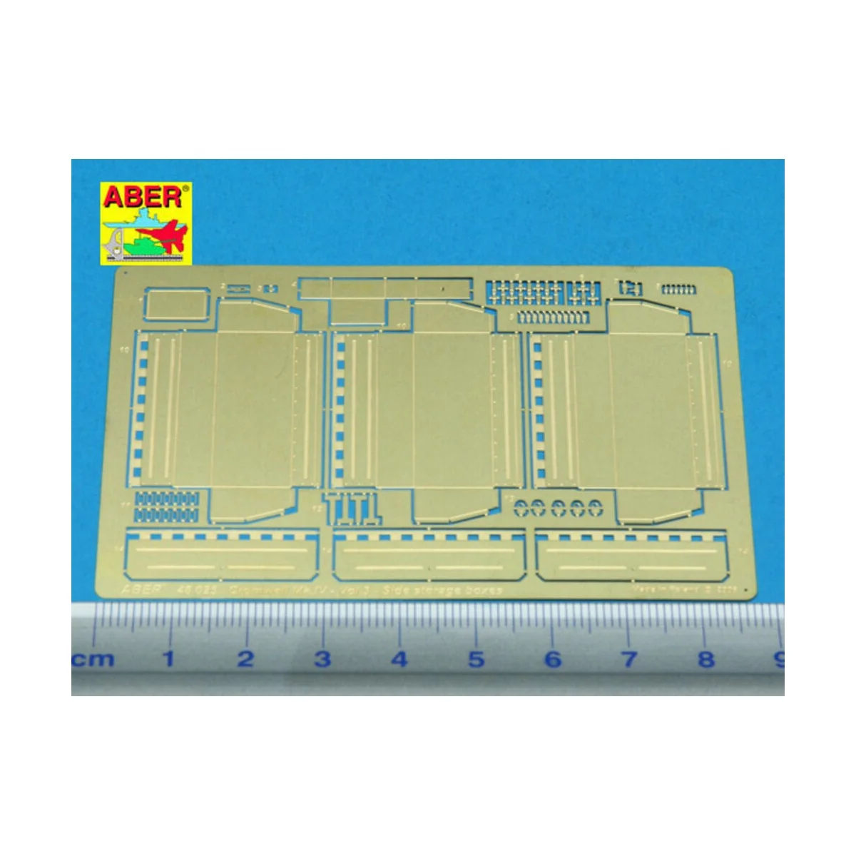 Cromwell Mk.IV-vol.3-Side storage boxes, 1/48 - Aber Models 48025