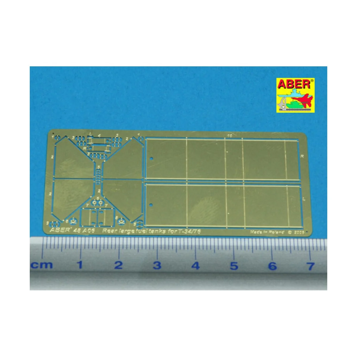 Rear large fuel tanks for T-34/76, 1/48 - Aber Models 48 A06