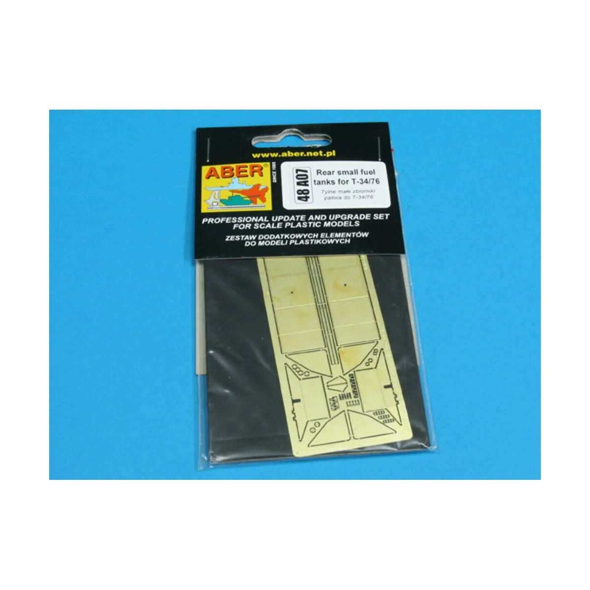 Rear small fuel tanks for T-34/76, 1/48 - Aber Models 48 A07