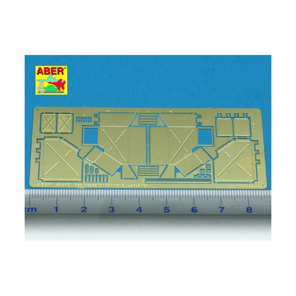 Rear boxes for Panther tanks & Jagdpanther, 1/48 - Aber Models 48 A10