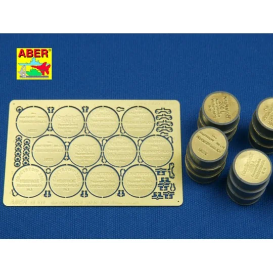 German WWII 200 Ltr. fuel drum covers, 1/48 - Aber Models 48 A18